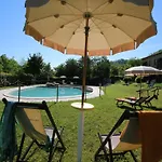 Hill View Retreat W Pool Prázdninový dům Apecchio