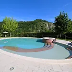 Hill View Retreat W Pool