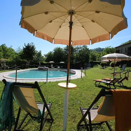 Hill View Retreat W Pool بيت للعطل Apecchio